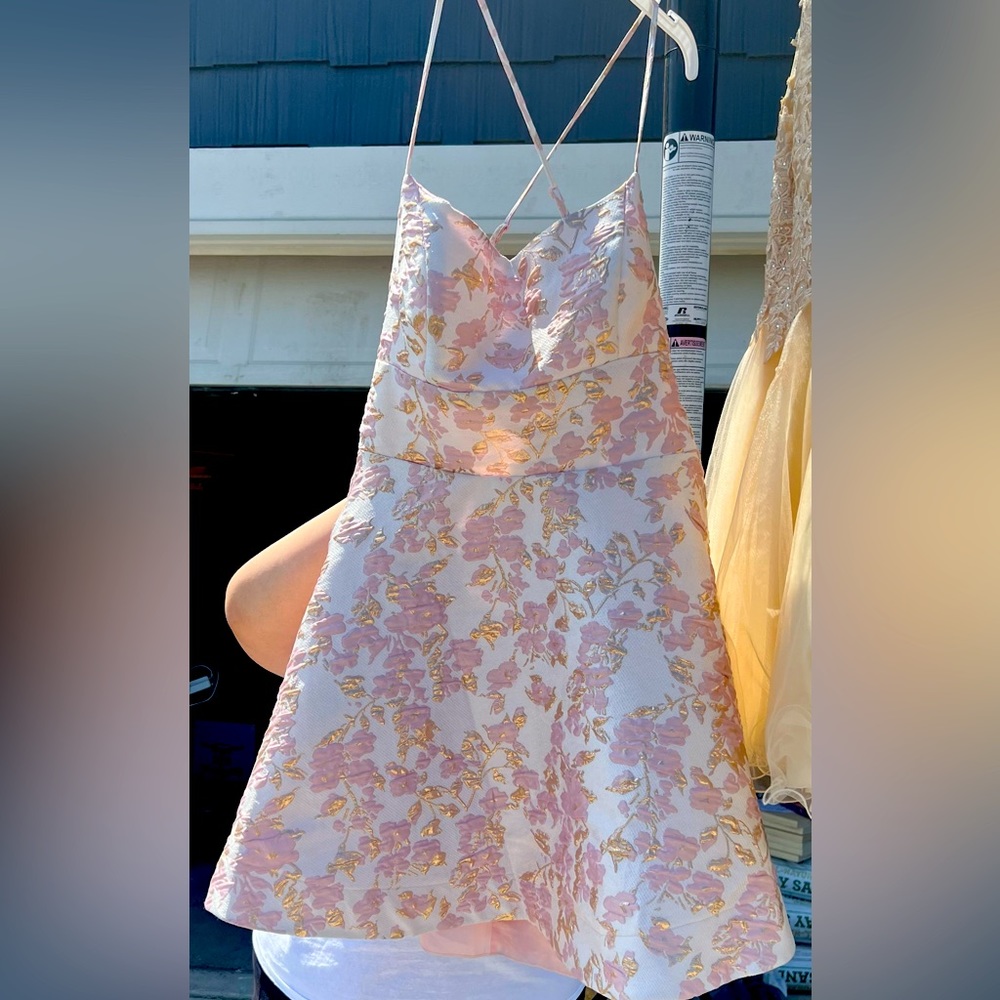 Dress size 15-16
